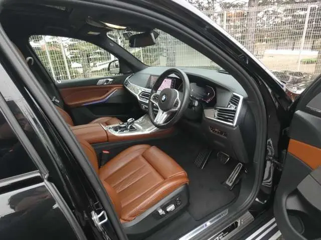 WhatsApp Image 2025-04-09 at 14.54.47 (1).webp