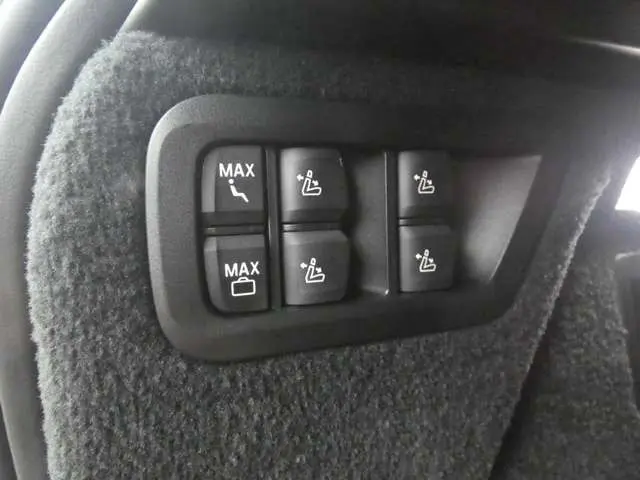 WhatsApp Image 2025-04-09 at 14.54.53 (2).webp