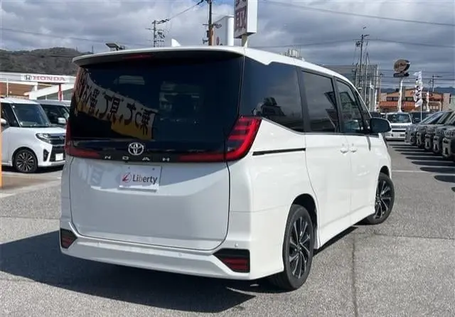 WhatsApp Image 2025-04-10 at 15.47.36 (3).webp