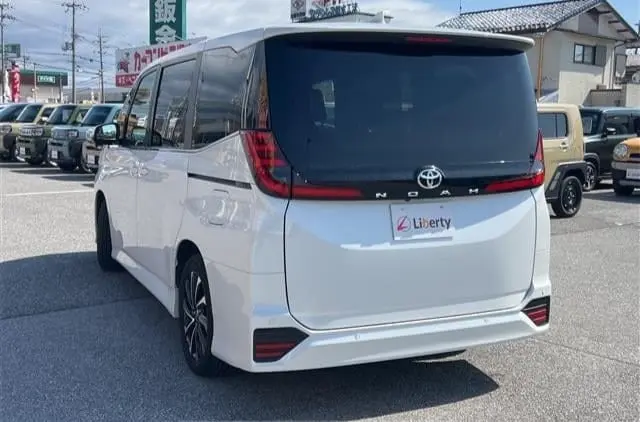 WhatsApp Image 2025-04-10 at 15.47.35 (1).webp