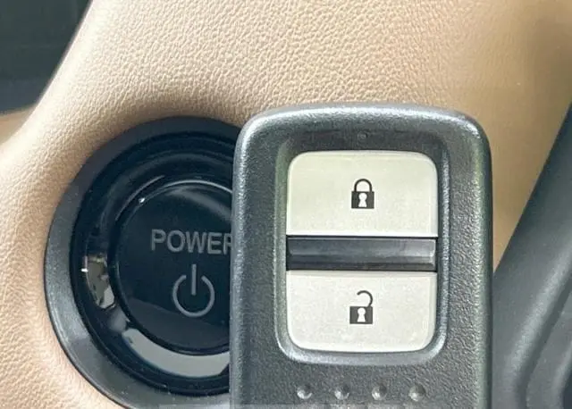 WhatsApp Image 2025-04-14 at 17.02.37 (2).webp