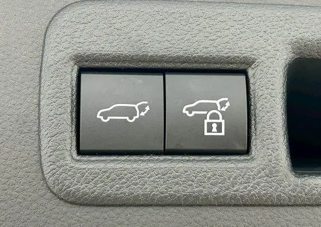 WhatsApp Image 2025-04-14 at 23.06.00 (1).webp