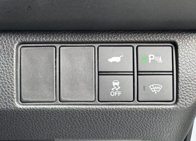 WhatsApp Image 2025-04-15 at 00.12.02 (2).webp