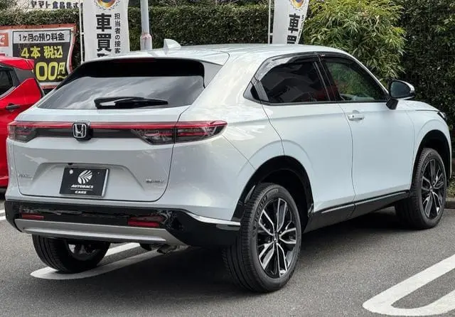 WhatsApp Image 2025-04-15 at 00.12.04 (1).webp