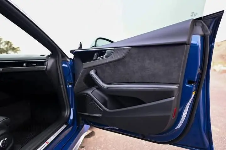 WhatsApp Image 2025-02-17 at 15.31.05 (1).webp