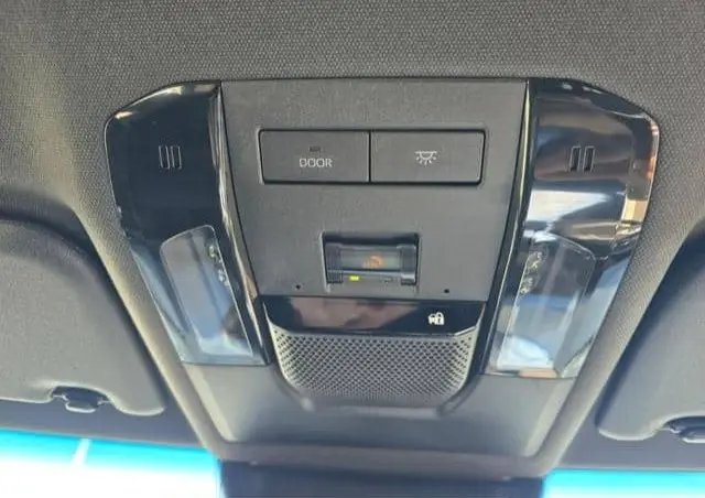 WhatsApp Image 2025-04-30 at 05.50.43 (1).webp