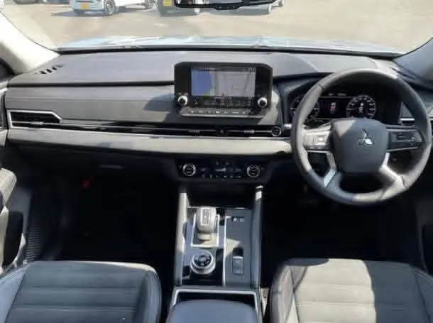 WhatsApp Image 2025-09-08 at 19.56.17.webp