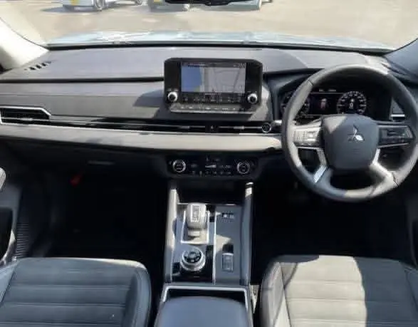 WhatsApp Image 2025-09-08 at 19.56.17 (1).webp