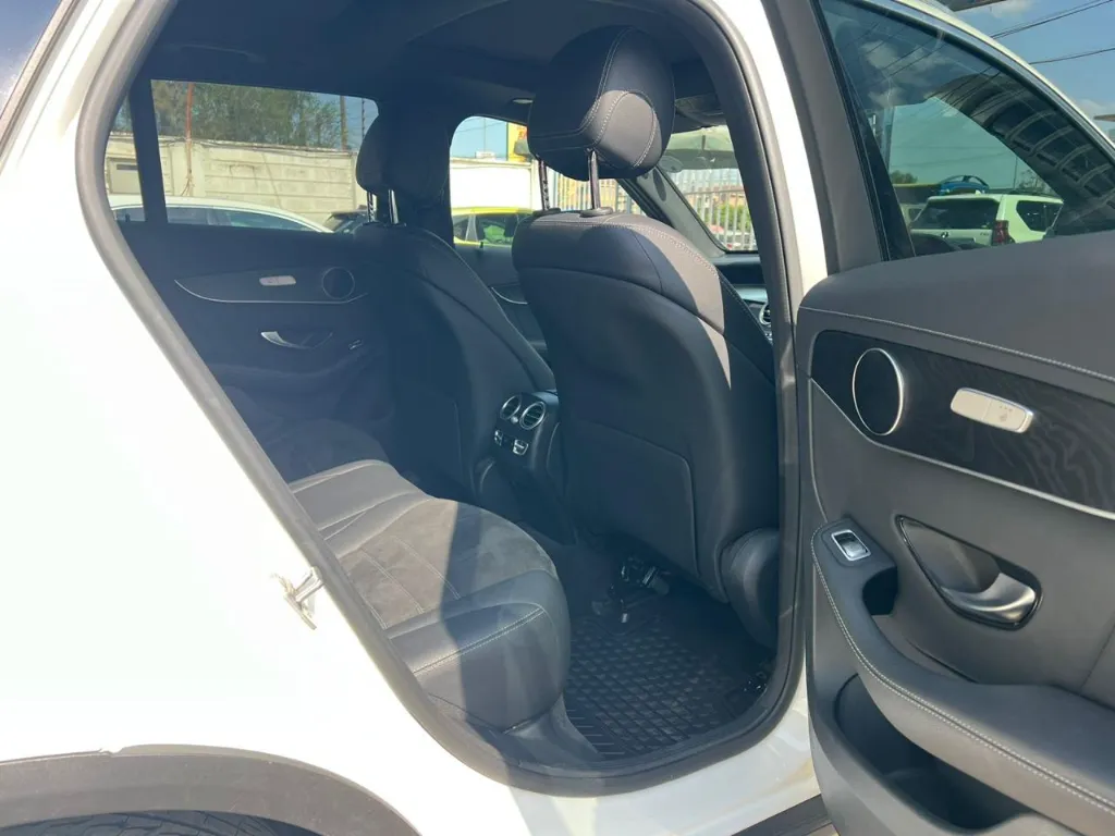 WhatsApp Image 2026-04-03 at 16.00.51.webp