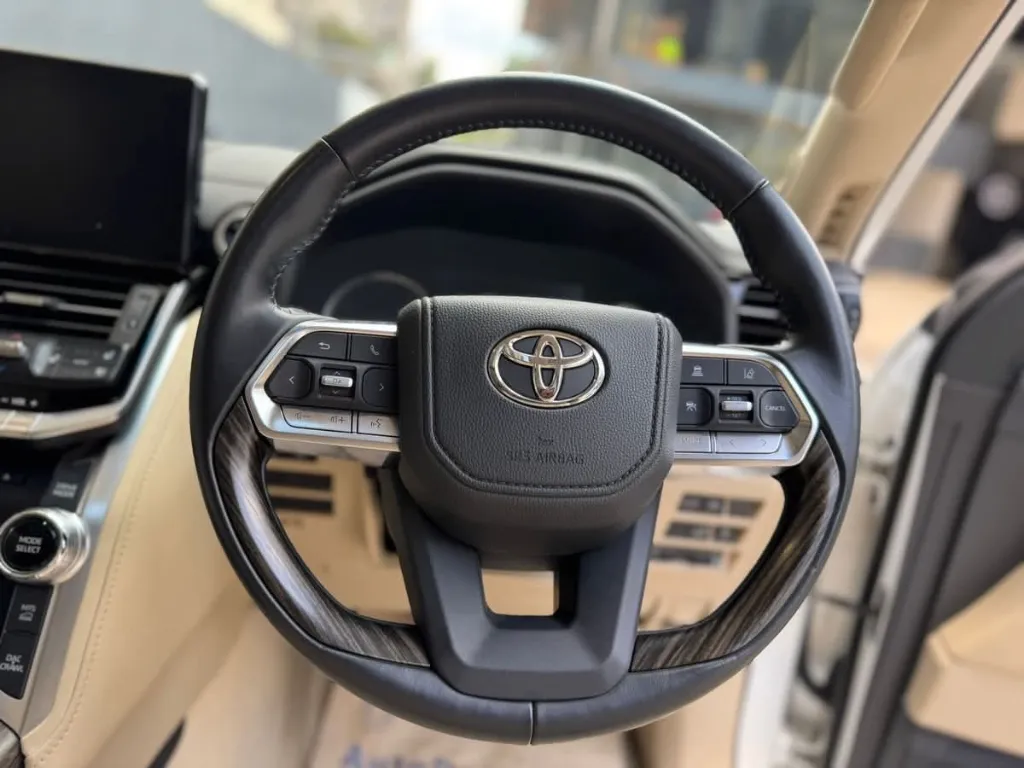 WhatsApp Image 2026-04-04 at 21.59.21 (2).webp