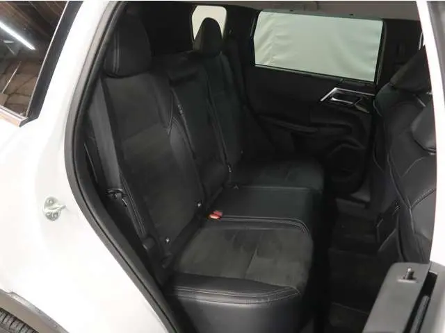 WhatsApp Image 2025-02-26 at 12.39.06 (1).webp