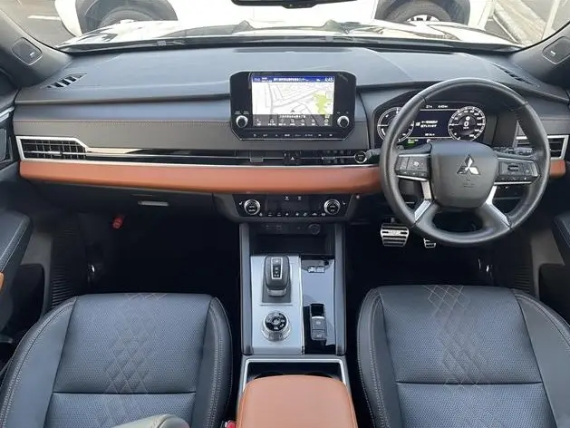 WhatsApp Image 2025-02-26 at 15.31.58 (1).webp