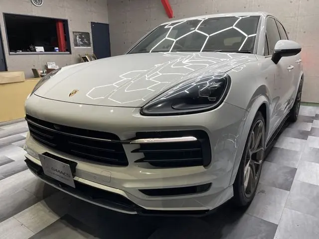2018 Porsche Cayenne 3.0 Tiptronic S 4WD 2.webp