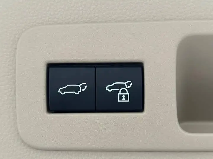 WhatsApp Image 2025-04-02 at 08.09.30 (8).webp