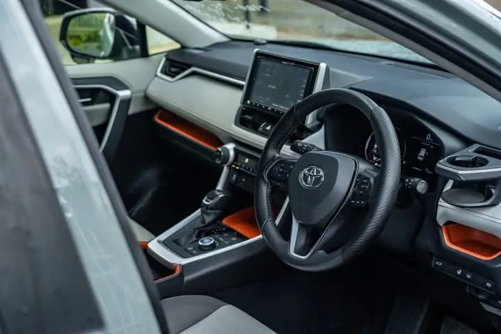 WhatsApp Image 2025-04-02 at 15.37.20 (1).webp