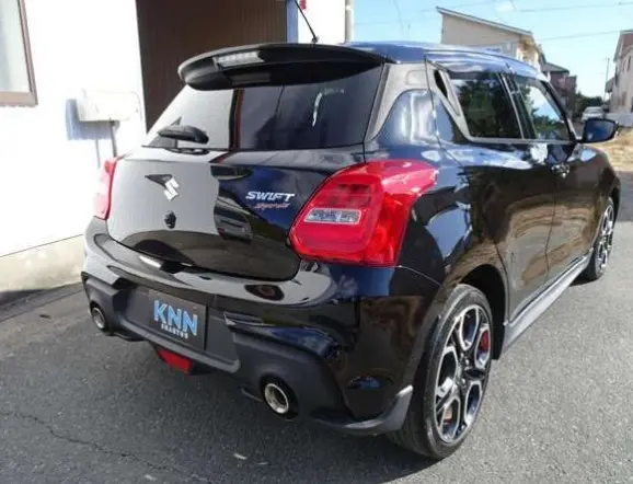 WhatsApp Image 2025-02-17 at 14.54.05 (1).webp