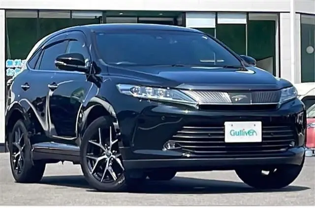 2020 Toyota Harrier – Premium Style Noir (Black)