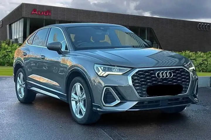 2022 Audi Q3 35 TDI S Line